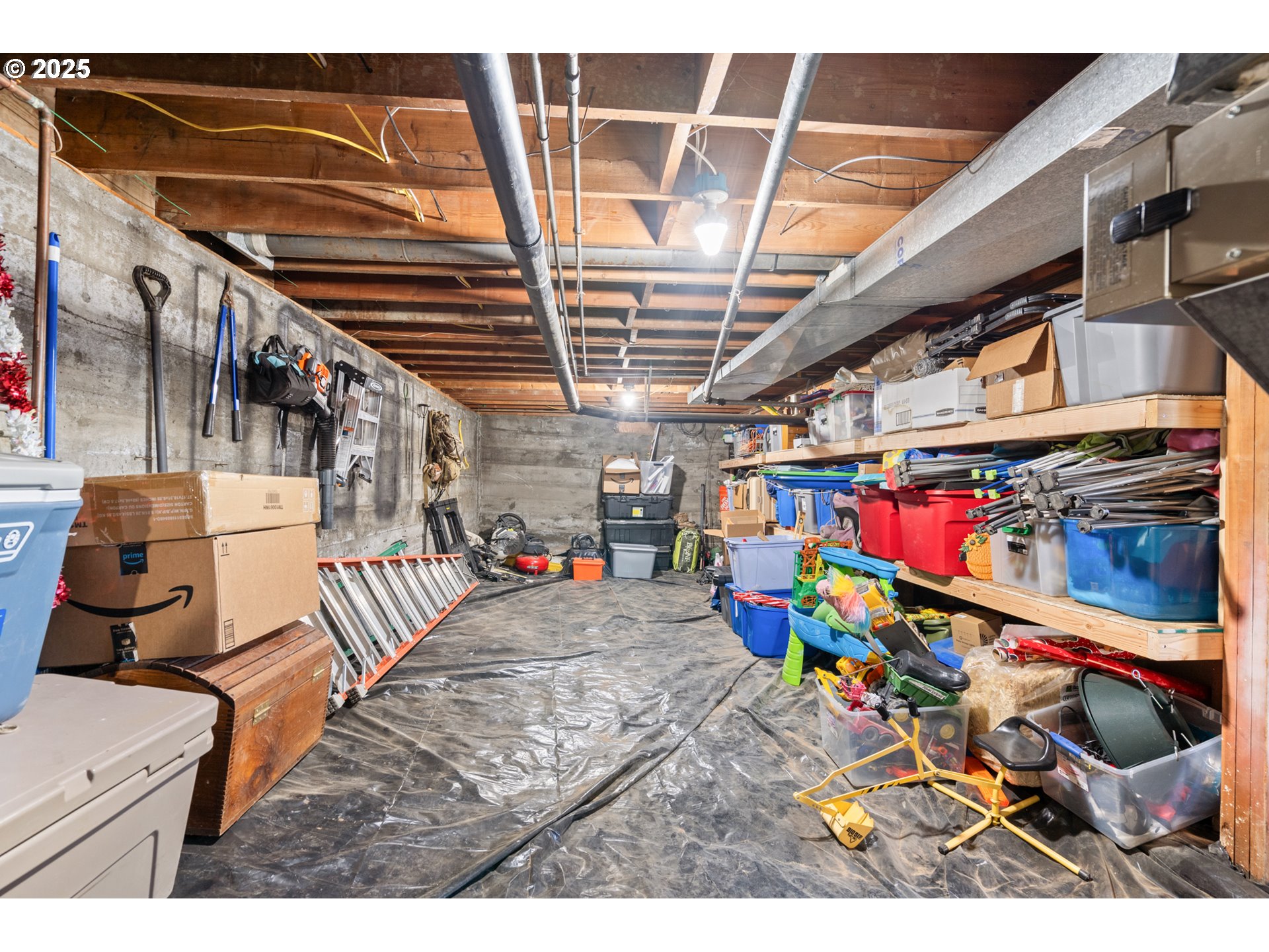 1214 Northwest Furnish Place Pendleton, OR 97801 - Photo 27 of 37 a view of entryway