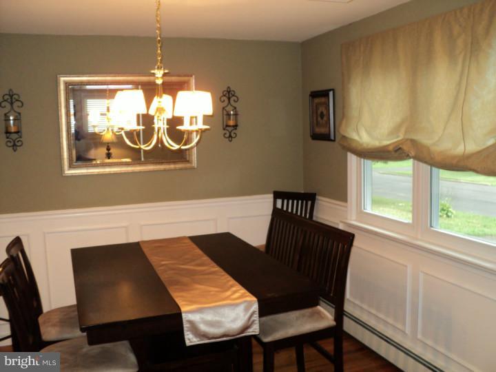 217 Madison Road Willow Grove, PA 19090 - Photo 10 of 18 Dining Room