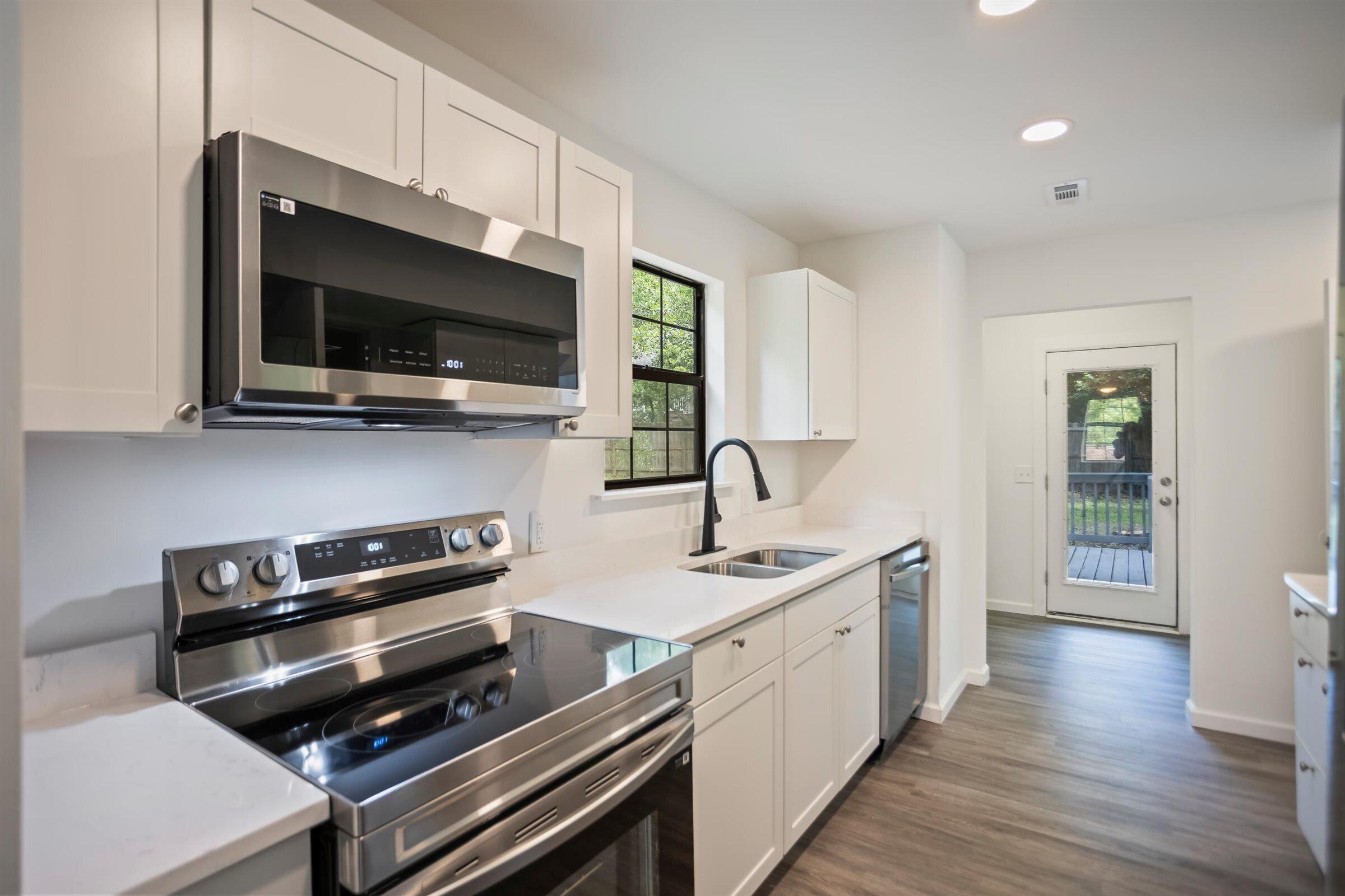 746 Madera Road Batesburg, SC 29006 - Photo 14 of 47