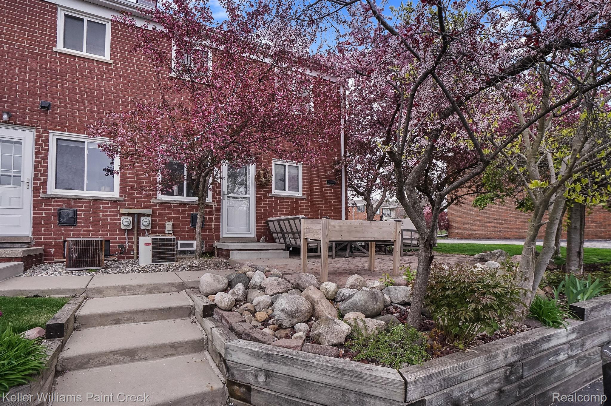 440 Miller Avenue Rochester, MI 48307 - Photo 2 of 32 Gallery Image 2