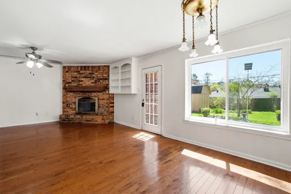 $250,000 | 1105 Northpine Drive, Conroe, TX 77301