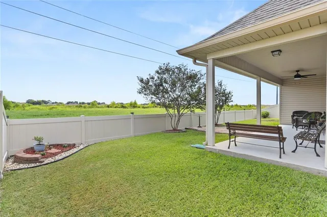 $275,000 | 252 Carriage Way, Thibodaux, LA 70301