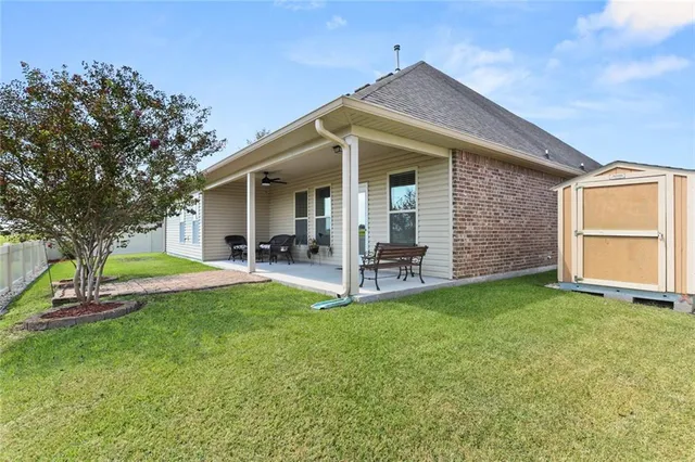 $275,000 | 252 Carriage Way, Thibodaux, LA 70301