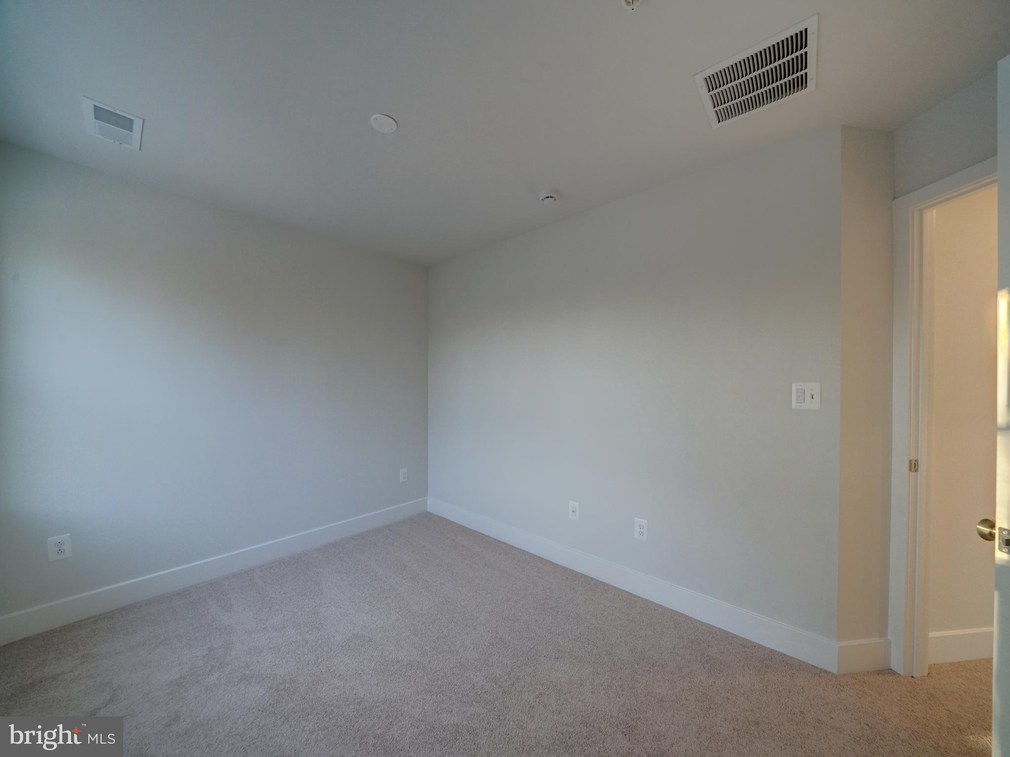 9425 Fairview Avenue Laurel, MD 20723 - Photo 106 of 125