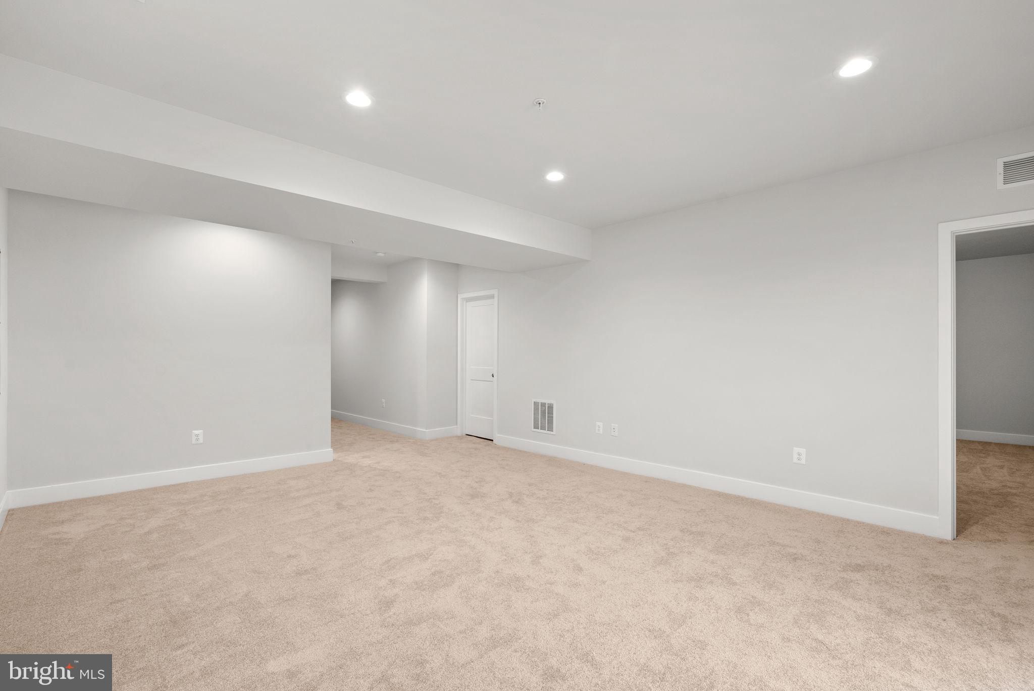 9425 Fairview Avenue Laurel, MD 20723 - Photo 44 of 125