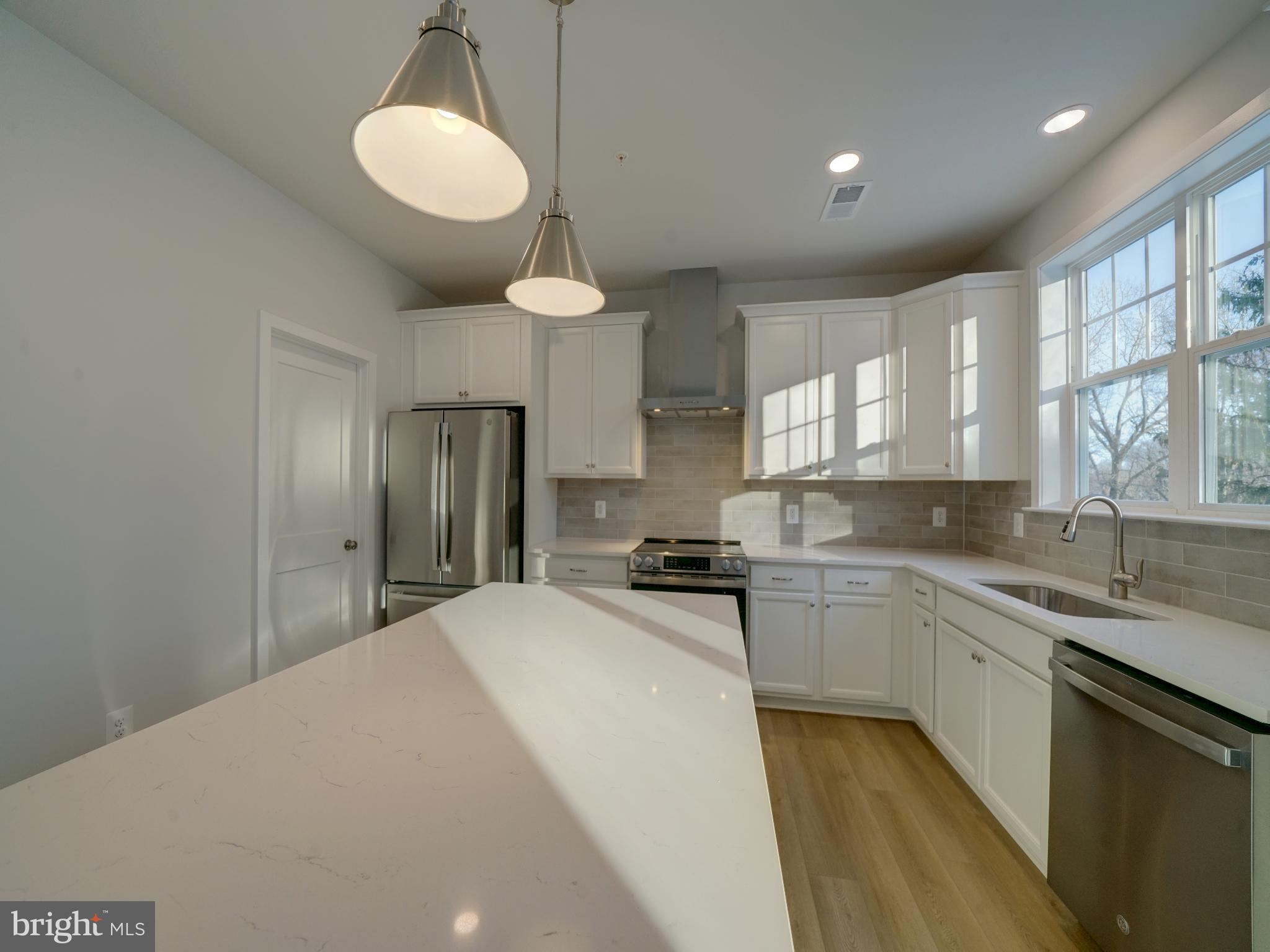 9425 Fairview Avenue Laurel, MD 20723 - Photo 69 of 125