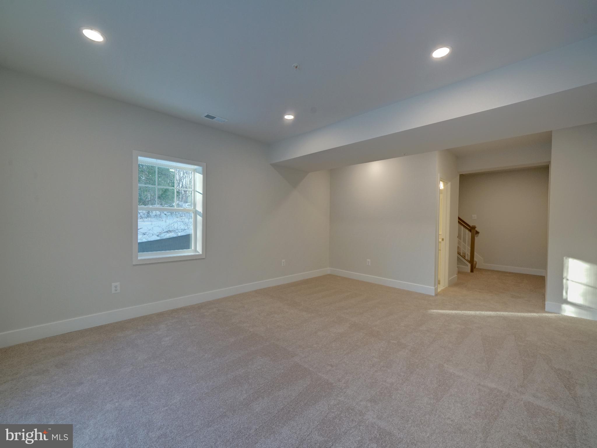 9425 Fairview Avenue Laurel, MD 20723 - Photo 89 of 125