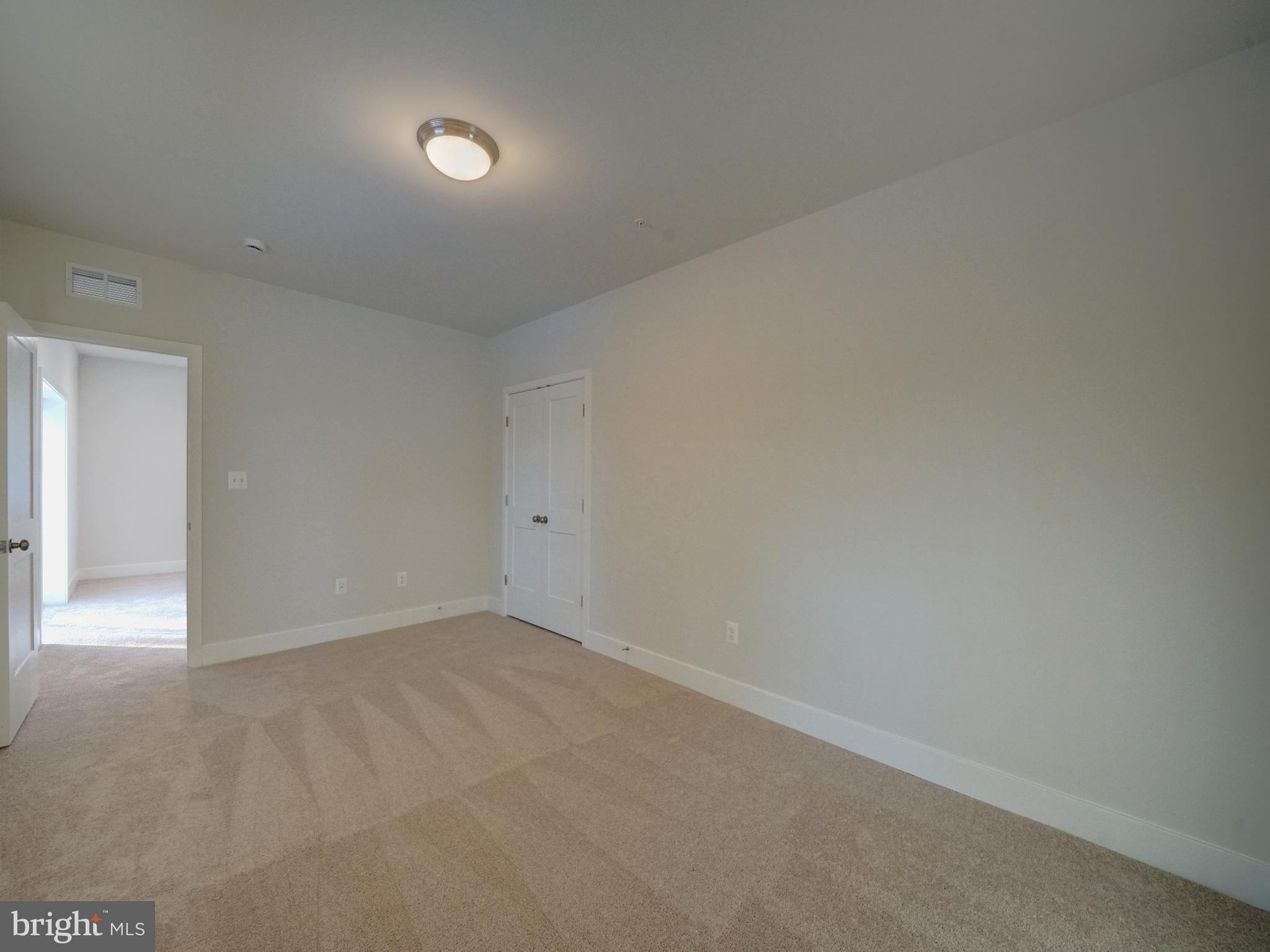 9425 Fairview Avenue Laurel, MD 20723 - Photo 93 of 125 a view of an empty room