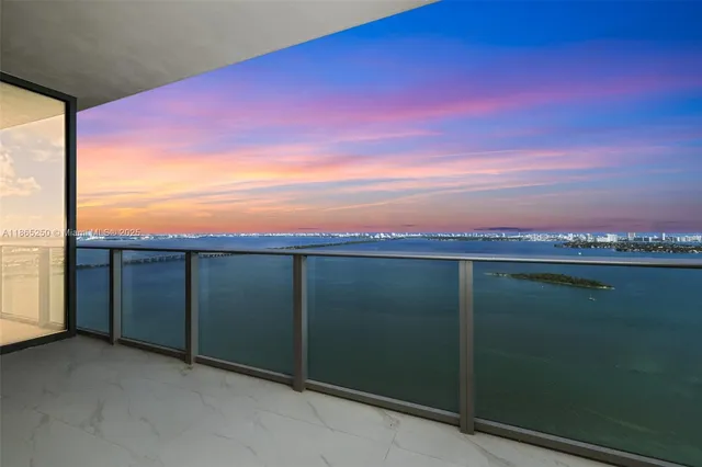 a close view of shower