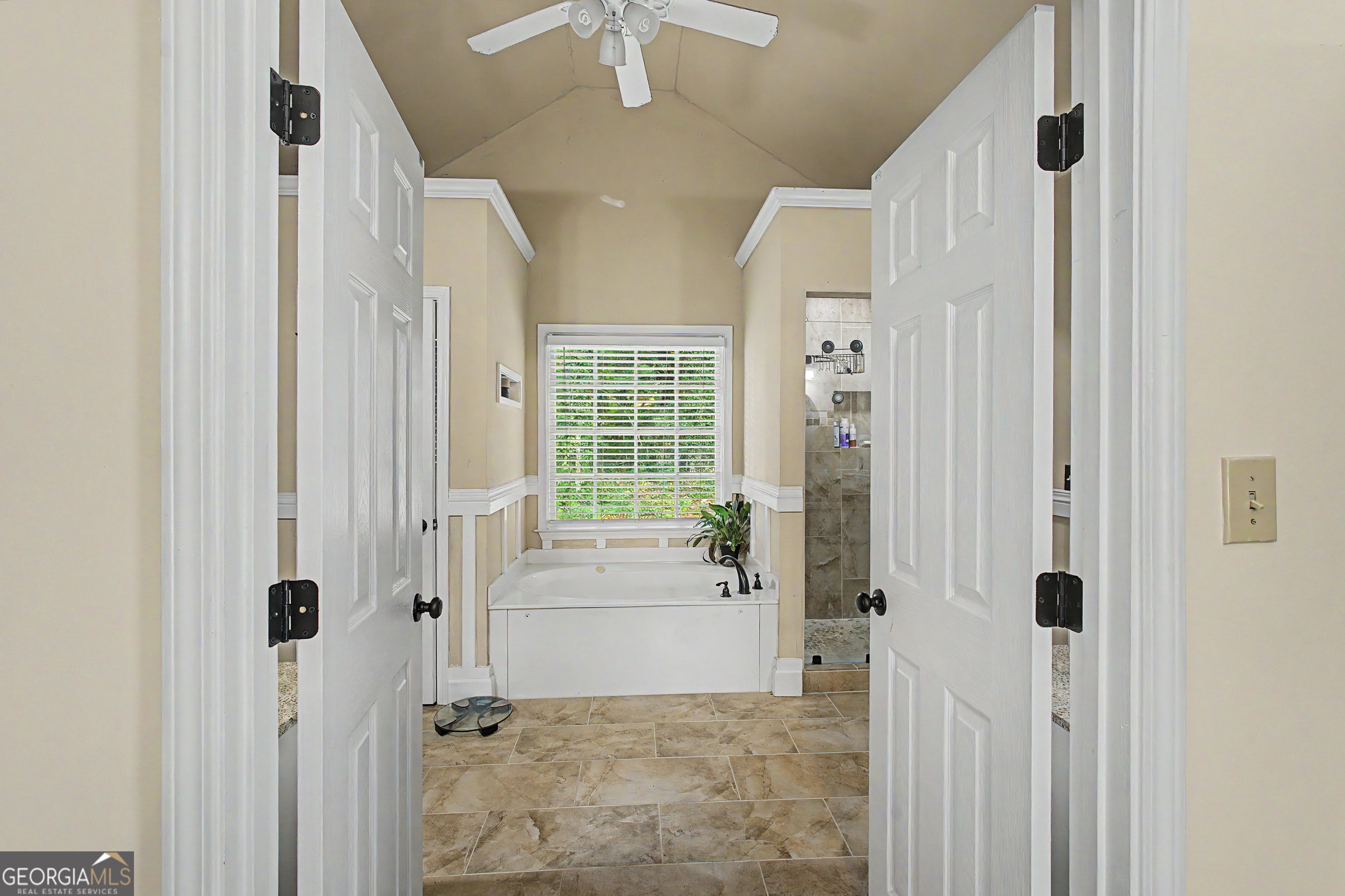 3865 Ryans Run Way Southwest Lilburn, GA 30047 - Photo 15 of 28