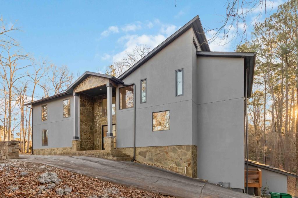 1620 Saddle Ridge Way Sandy Springs, GA 30350 - Photo 3 of 48