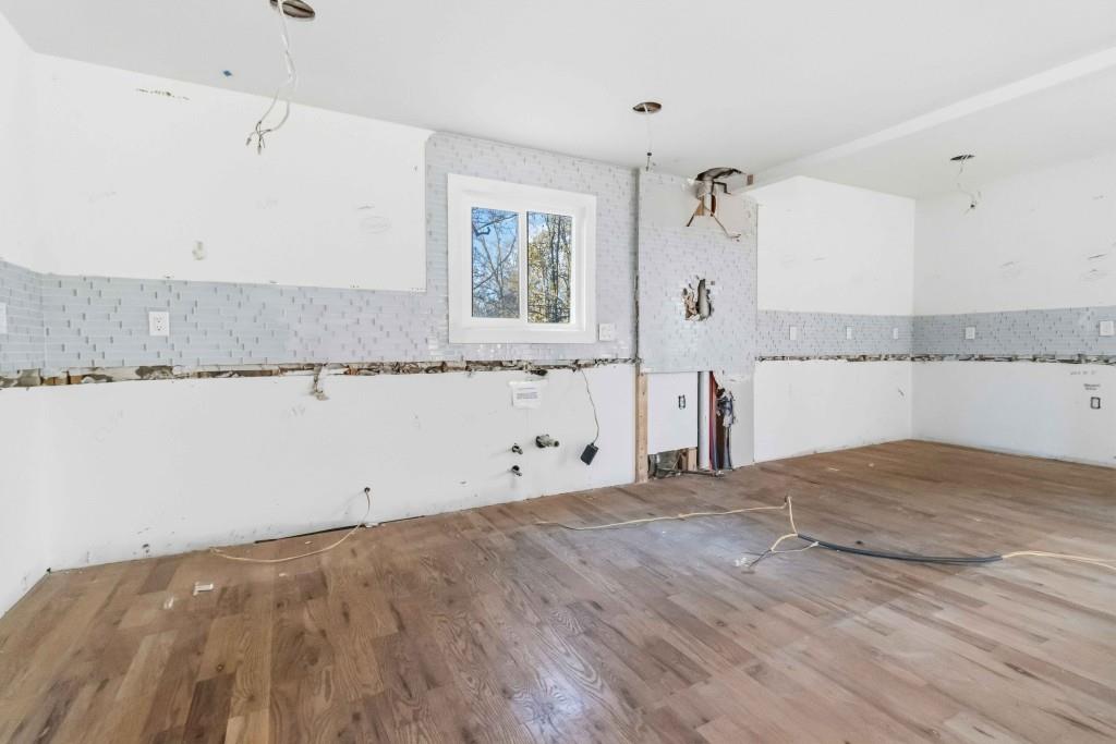 1620 Saddle Ridge Way Sandy Springs, GA 30350 - Photo 8 of 48