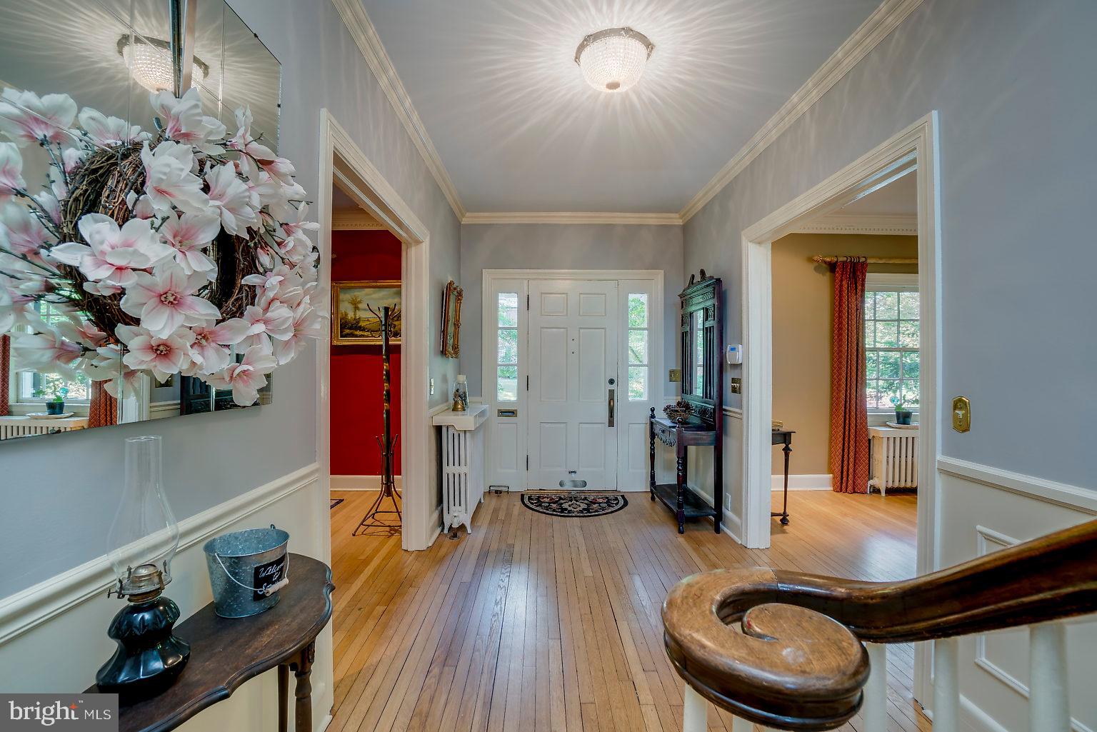 605 Somerset Road Baltimore, MD 21210 - Photo 6 of 69