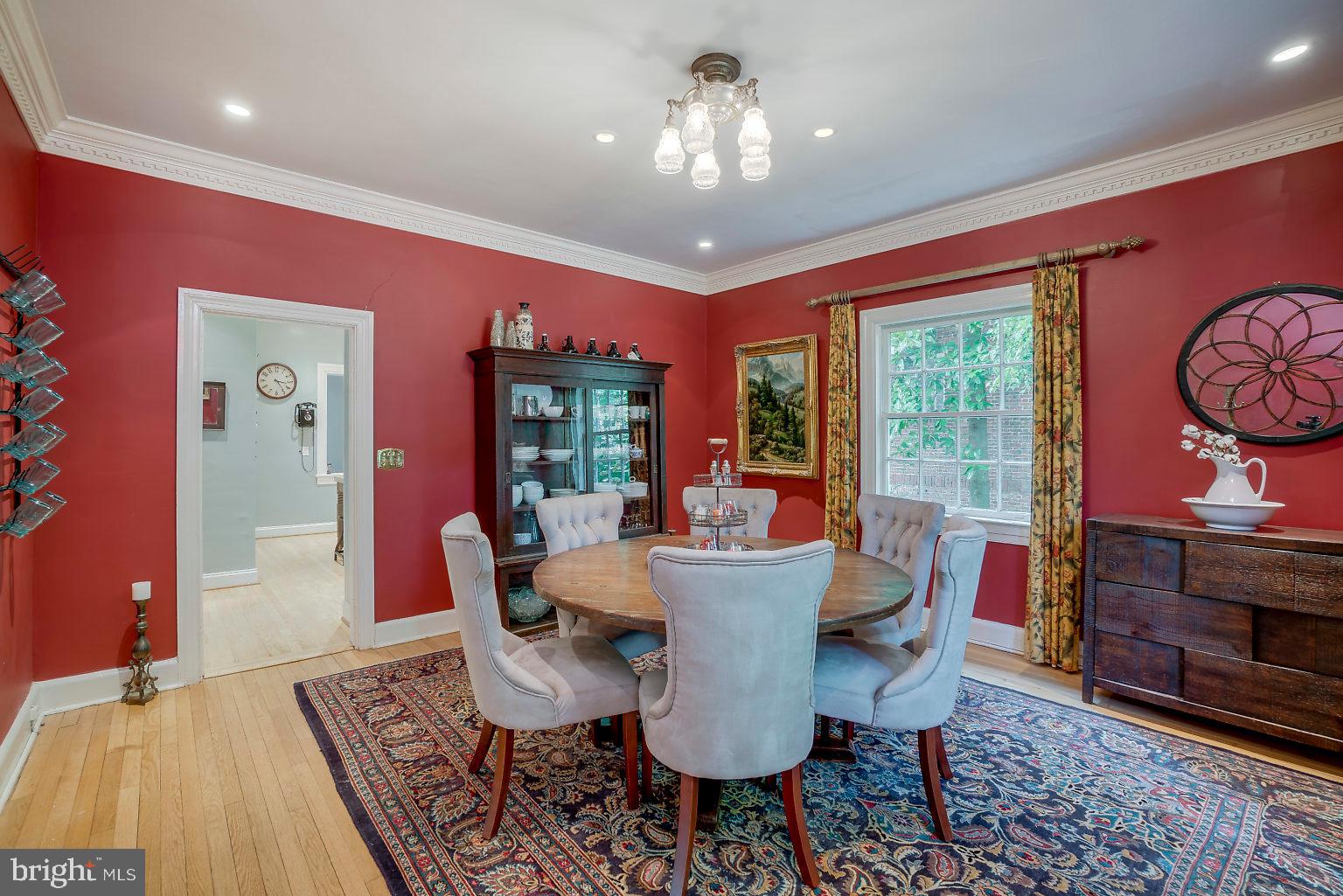 605 Somerset Road Baltimore, MD 21210 - Photo 9 of 69