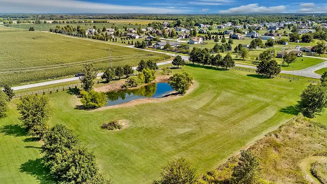 $249,900 | 9715 West 157th Avenue, Lowell, IN 46356