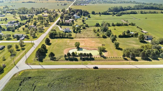 $249,900 | 9715 West 157th Avenue, Lowell, IN 46356