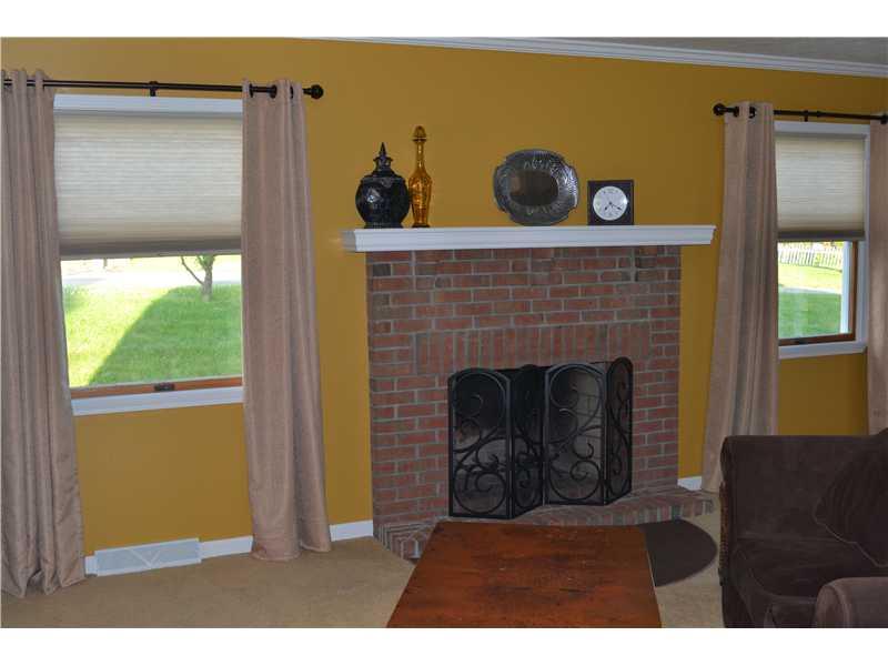 124 Temple Road Monaca, PA 15061 - Photo 12 of 24 Family Room.