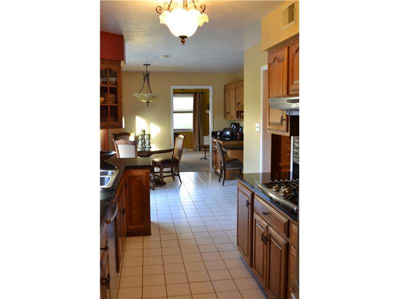 124 Temple Road Monaca, PA 15061 - Photo 3 of 24 Kitchen.