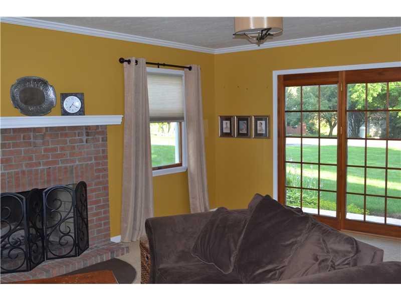 124 Temple Road Monaca, PA 15061 - Photo 10 of 24 Family Room.
