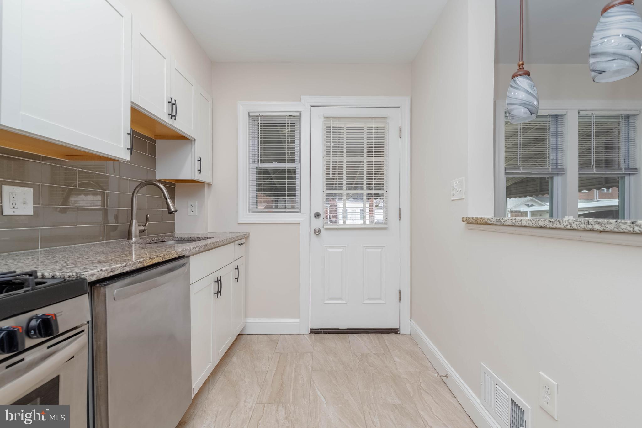 7832 Lockwood Road Dundalk, MD 21222 - Photo 14 of 42 Gallery Image 14