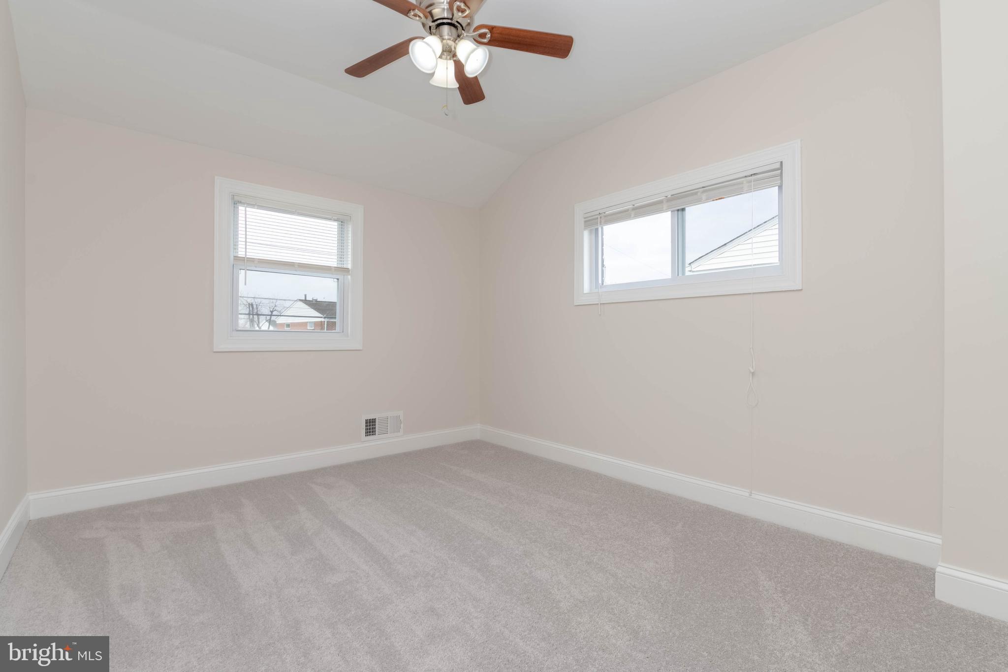 7832 Lockwood Road Dundalk, MD 21222 - Photo 18 of 42 Gallery Image 18