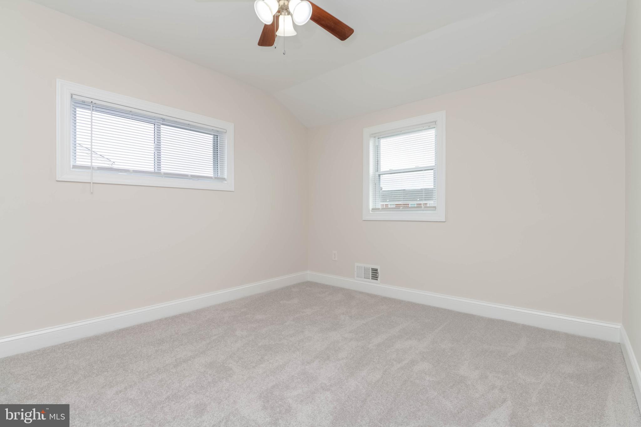 7832 Lockwood Road Dundalk, MD 21222 - Photo 28 of 42 Gallery Image 28
