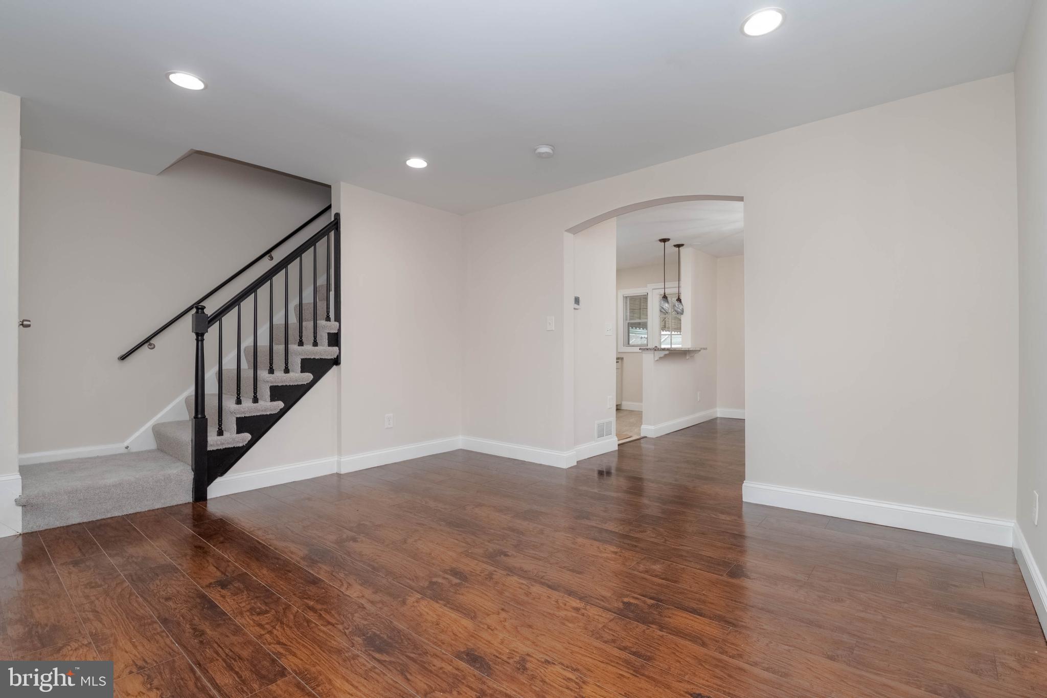7832 Lockwood Road Dundalk, MD 21222 - Photo 7 of 42 Gallery Image 7