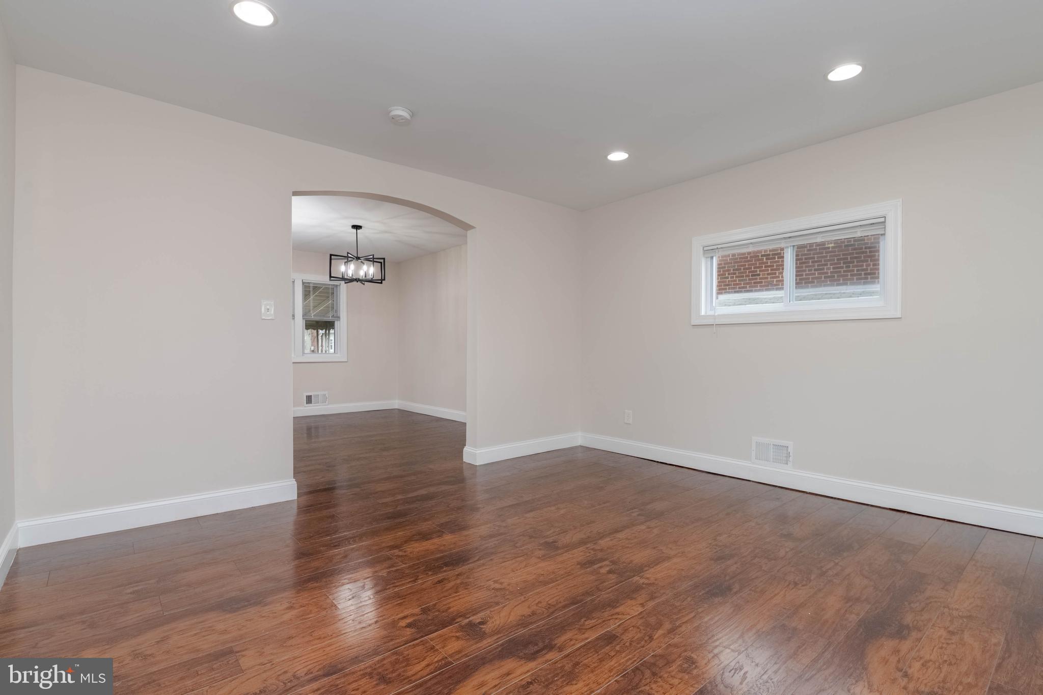 7832 Lockwood Road Dundalk, MD 21222 - Photo 9 of 42 Gallery Image 9