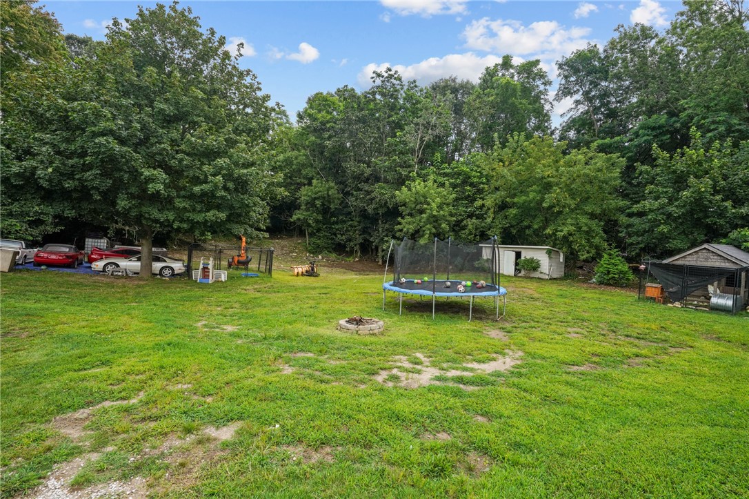 264 Larch Street Woonsocket, RI 02895 - Photo 8 of 30