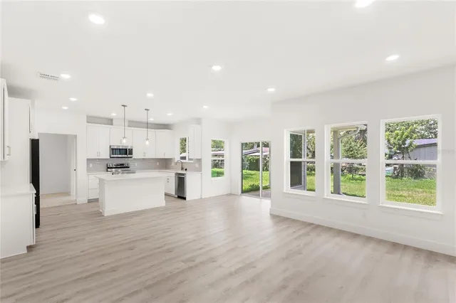 $650,000 | 634 Burch Avenue, Winter Garden, FL 34787