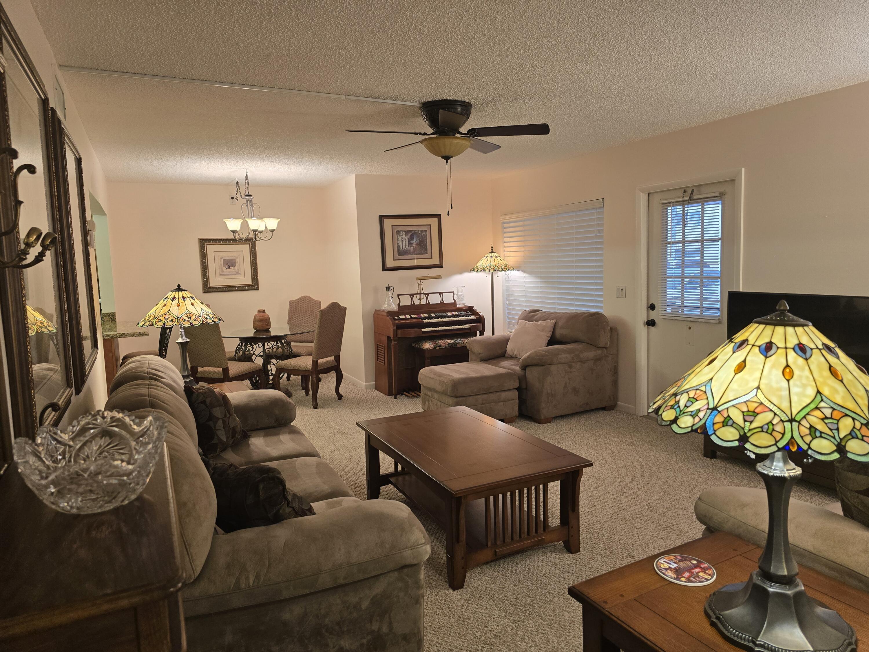 317 Pine Ridge Circle Greenacres, FL 33463 - Photo 22 of 51 20241108_163335