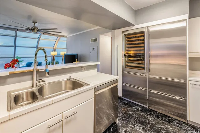 a close view of sink and tap