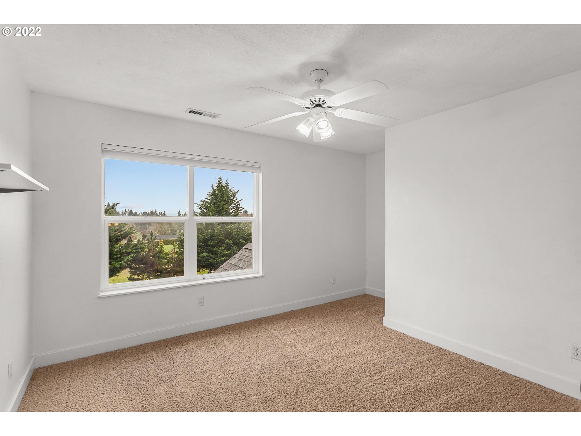 34058 East Kappler Road St. Helens, OR 97051 - Photo 17 of 32 Bedroom