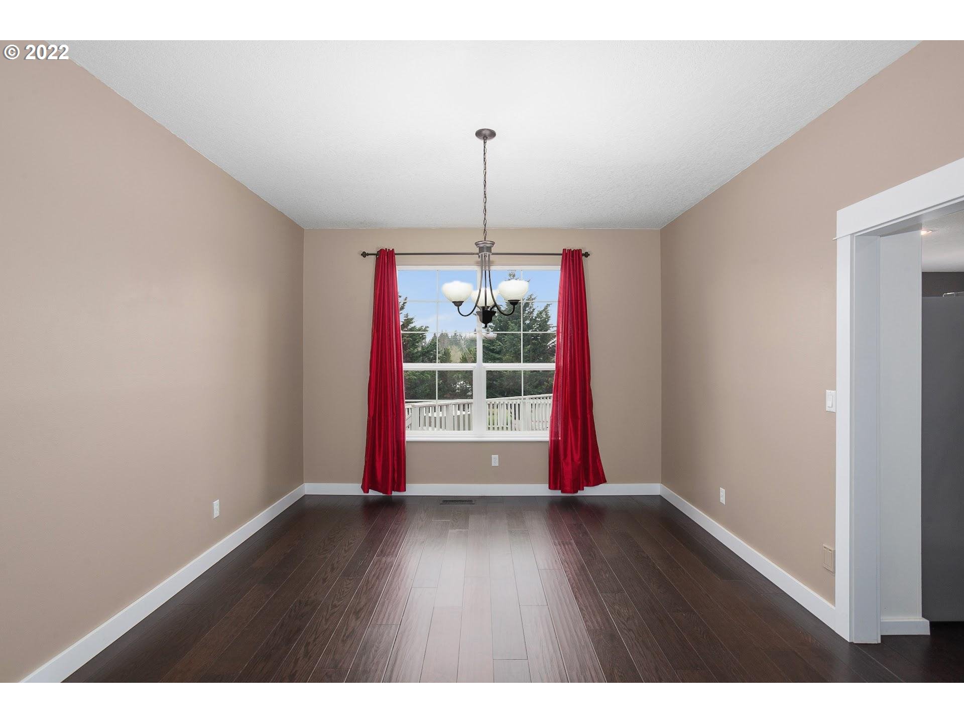 34058 East Kappler Road St. Helens, OR 97051 - Photo 4 of 32 Dining Room