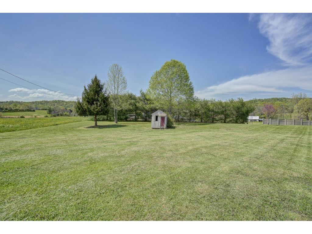 825 Hammitt Road Bulls Gap, TN 37711 - Photo 20 of 22 Photo 20