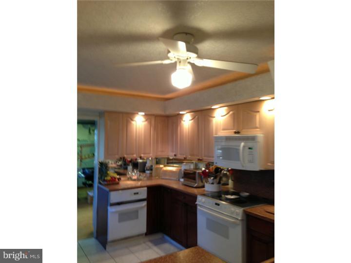 145 Radburn Road Huntingdon Valley, PA 19006 - Photo 11 of 25