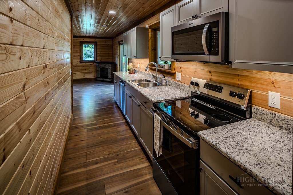 131 Ollie Trail Boone, NC 28607 - Photo 23 of 46