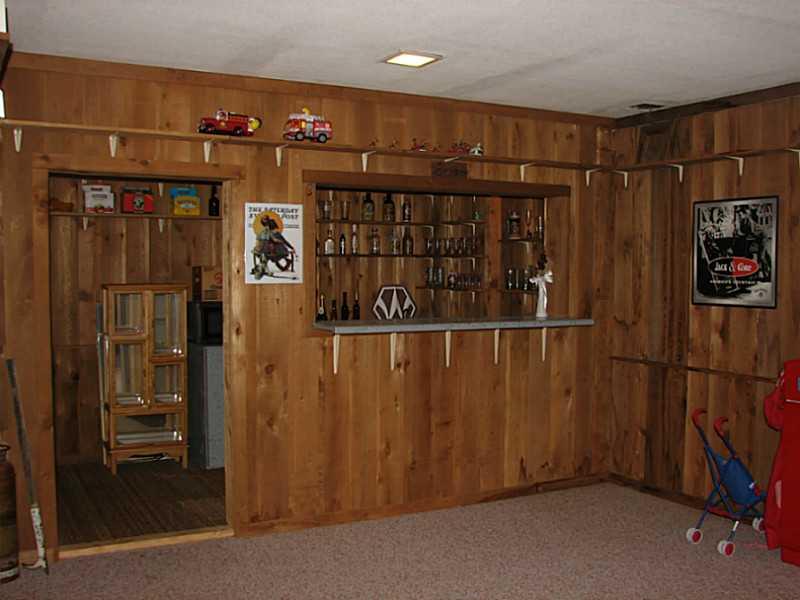 5559 Travis Road Greenwood, IN 46143 - Photo 17 of 21 Gallery Image 17