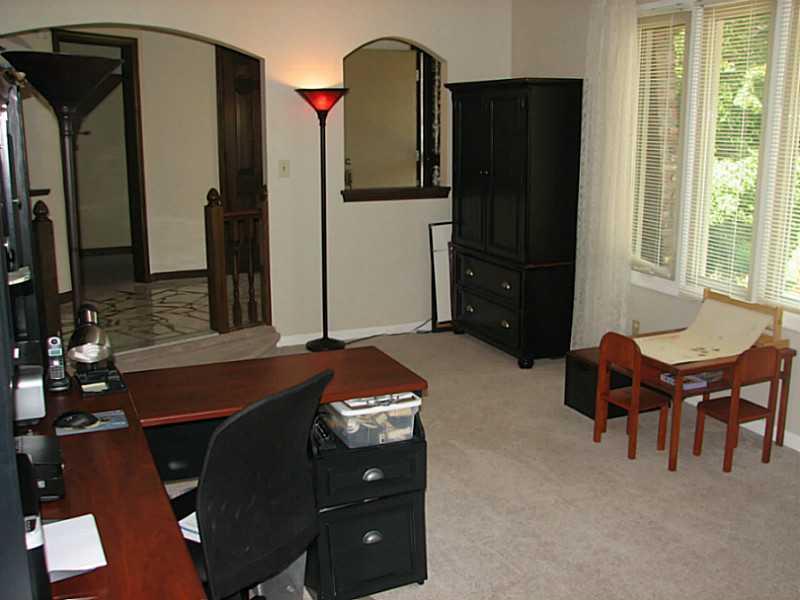 5559 Travis Road Greenwood, IN 46143 - Photo 9 of 21 Gallery Image 9