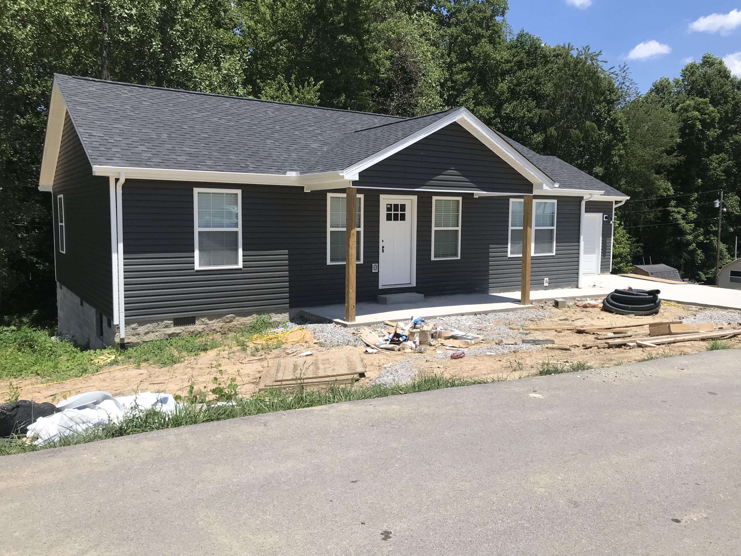 46 Little Acres Road Lily, KY 40740 - Photo 2 of 11 38085D60-4783-4470-8A0B-F1B4085520A0
