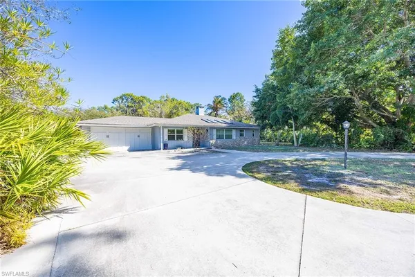$2,199,000 | 6574 Trail Boulevard, Naples, FL 34108