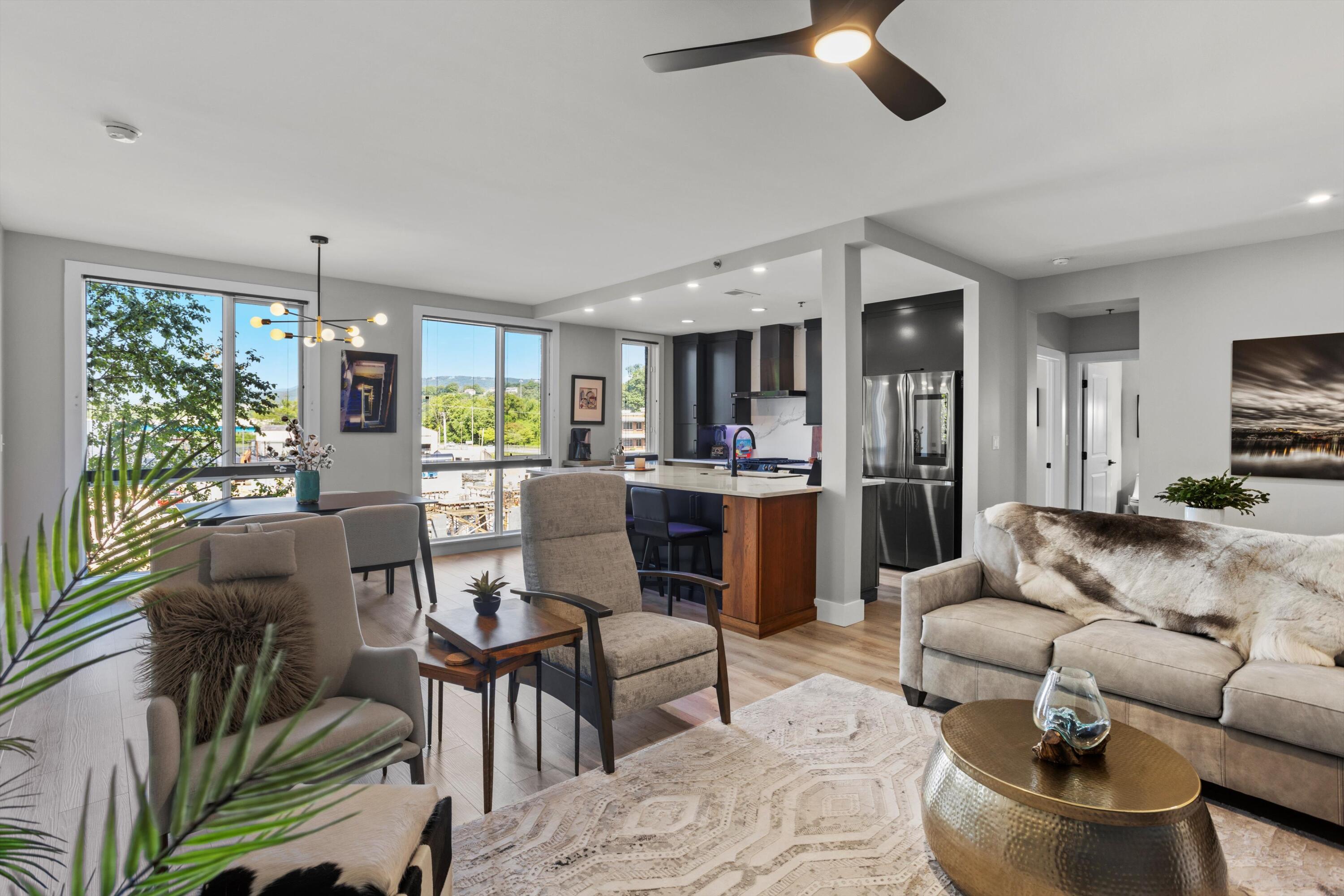 200 Manufacturers Road, Unit 216 Chattanooga, TN 37405 - Photo 62 of 62 Open concept floor plan