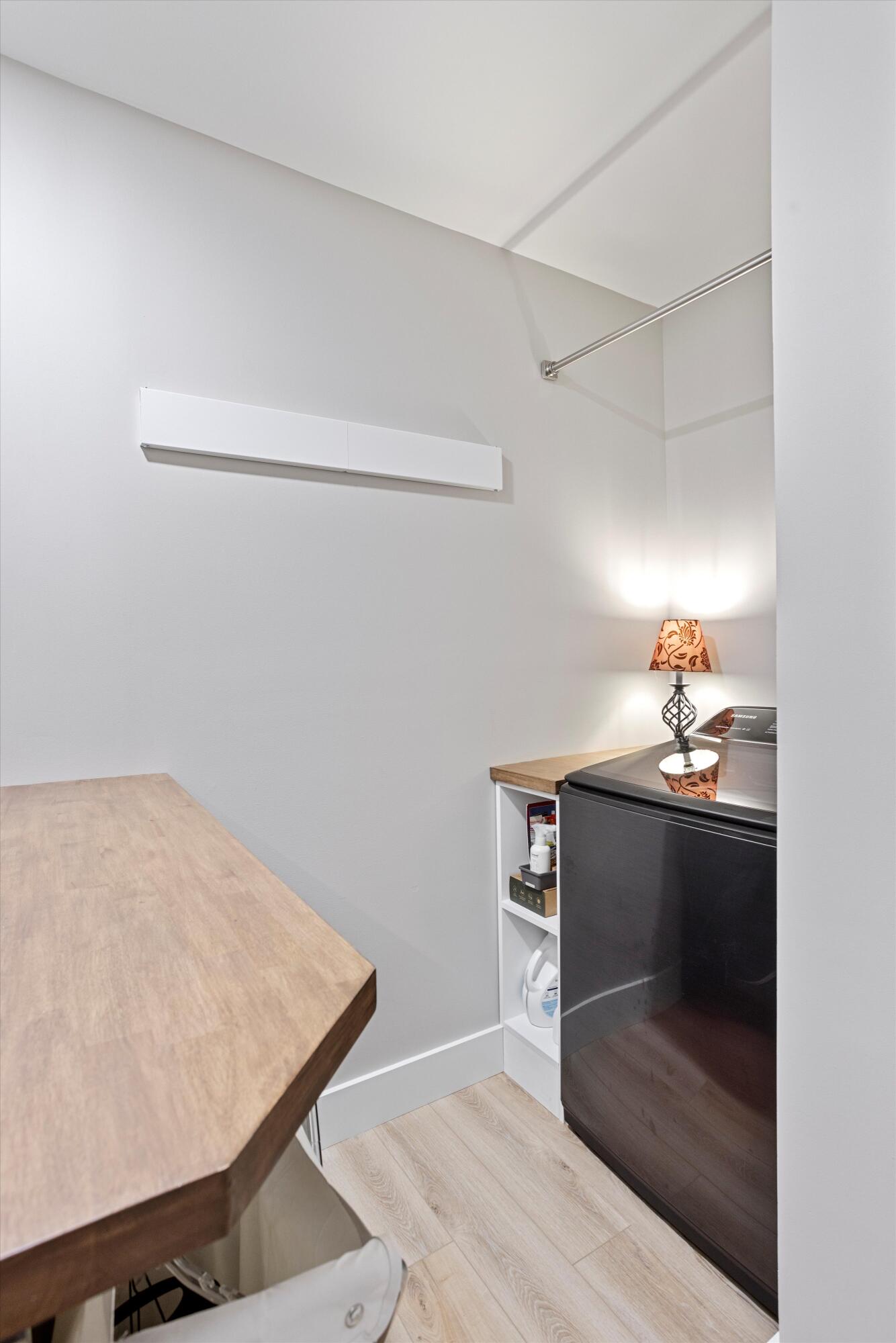200 Manufacturers Road, Unit 216 Chattanooga, TN 37405 - Photo 36 of 62 Laundry space