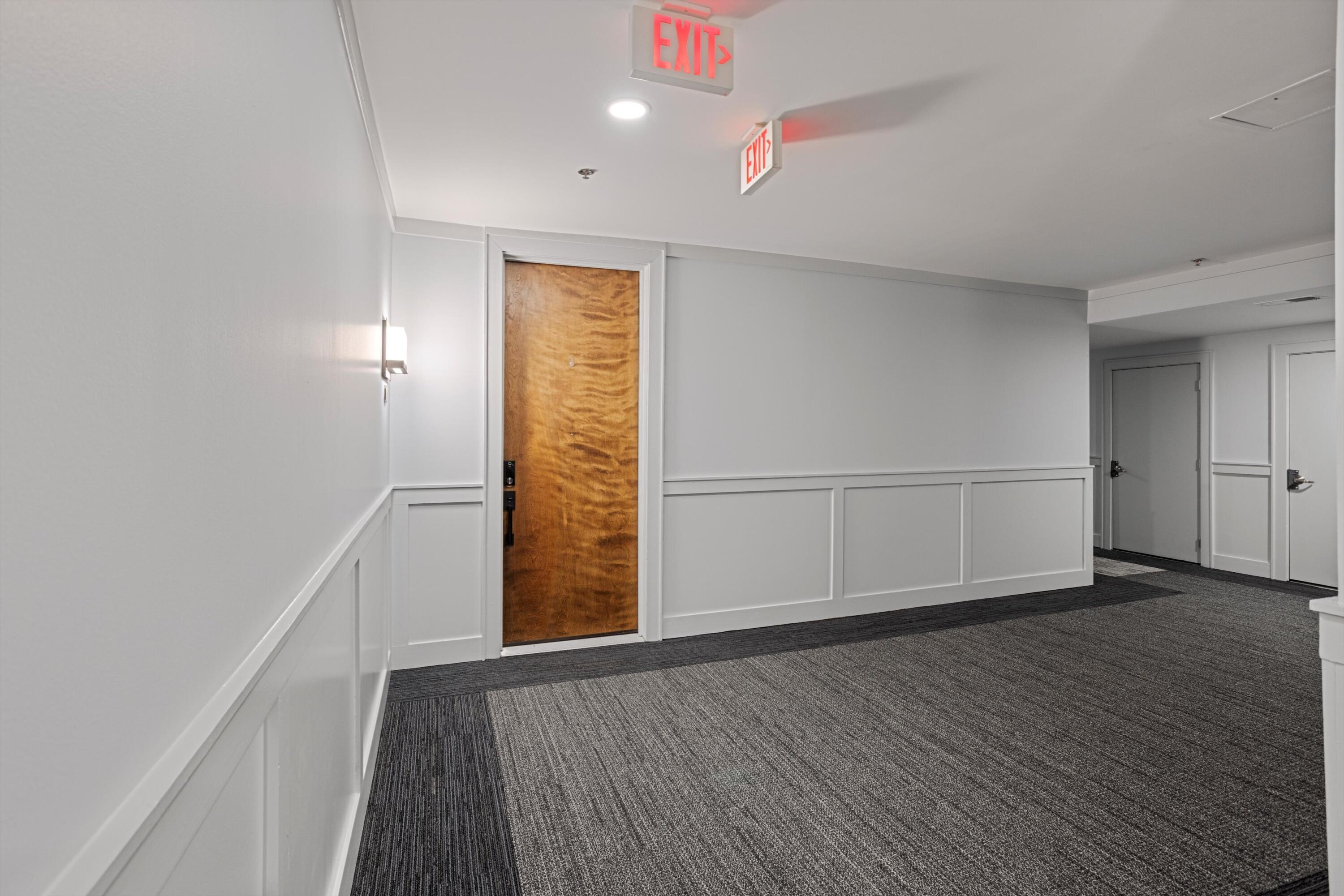 200 Manufacturers Road, Unit 216 Chattanooga, TN 37405 - Photo 40 of 62 Corner unit in interior B building