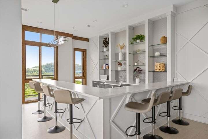 200 Manufacturers Road, Unit 216 Chattanooga, TN 37405 - Photo 46 of 62 All the necessities!