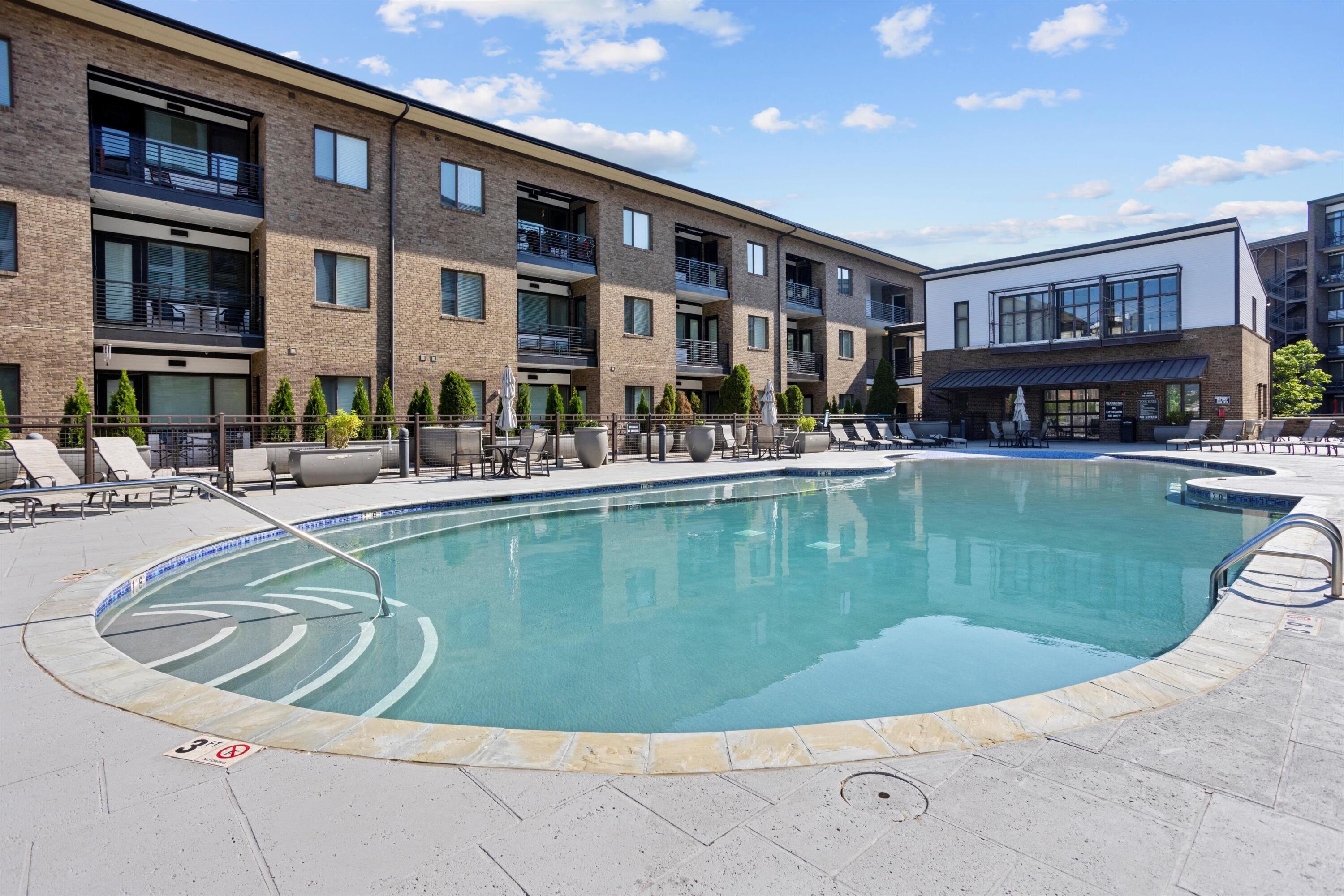 200 Manufacturers Road, Unit 216 Chattanooga, TN 37405 - Photo 54 of 62 Just in time for summer!