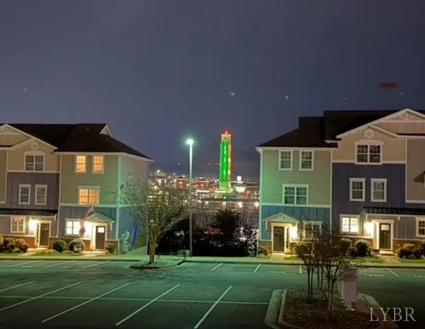 $269,900 | 1600 Wards Ferry Road, Unit 902, Lynchburg, VA 24502