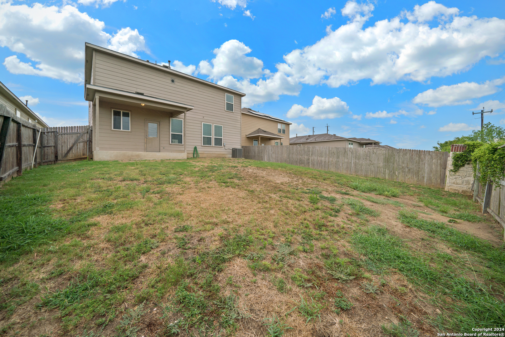 2415 Camberly View Converse, TX 78109 - Photo 28 of 30