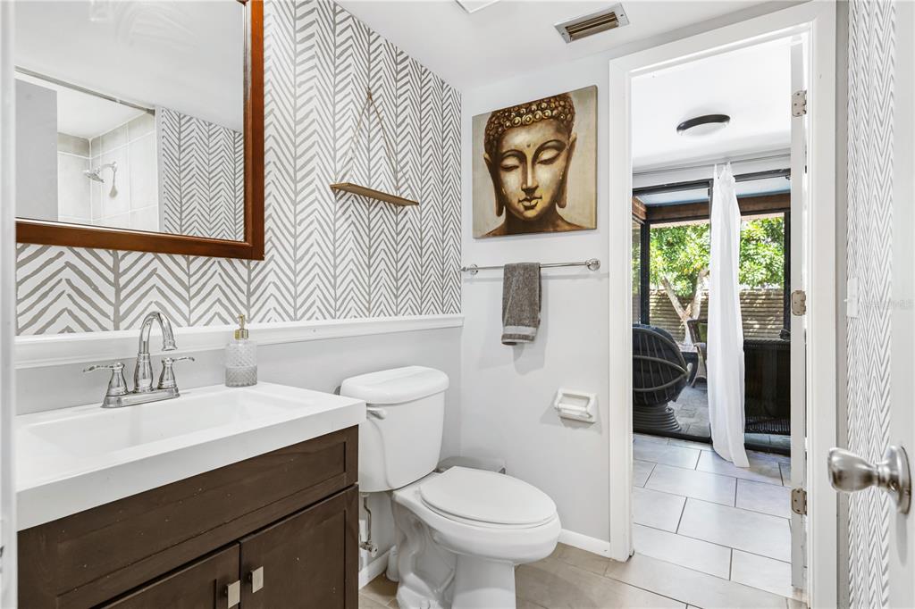 1276 Redstart Road Venice, FL 34293 - Photo 15 of 25