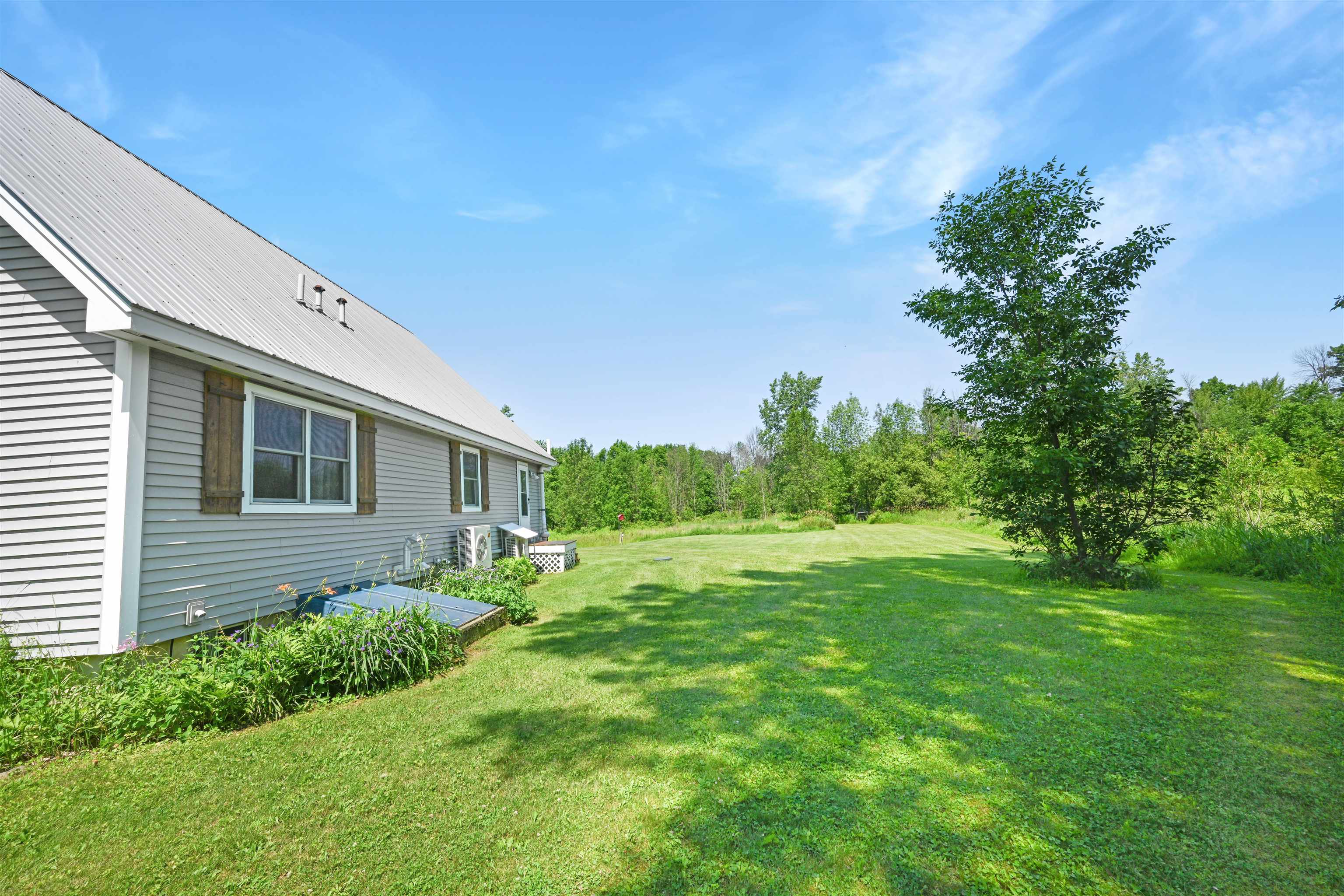 732 Station Road North Hero, VT 05474 - Photo 38 of 52